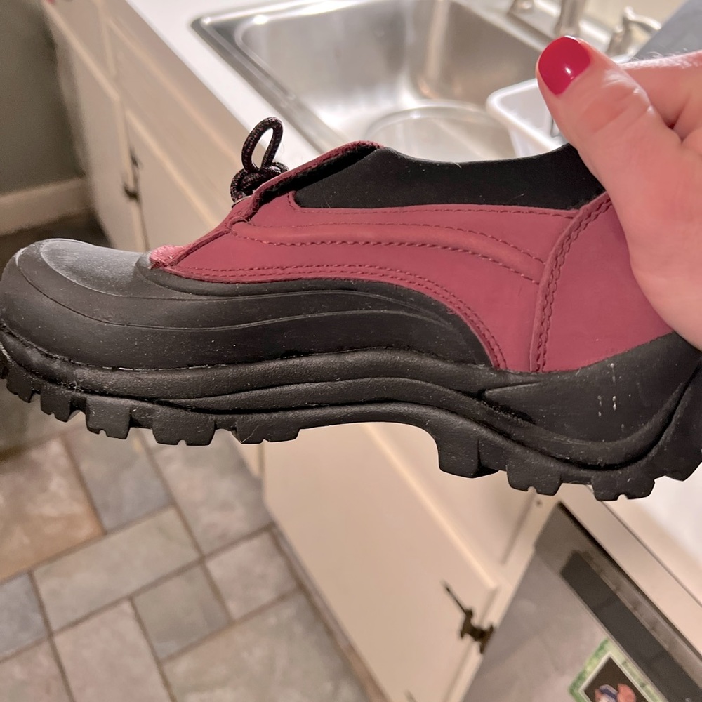 Lands’ End Duck boot, size 8